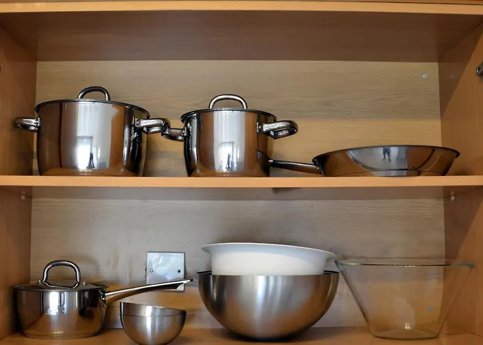 Mirabella Mackenzie 1 Bedroom Flat Near The Sea *