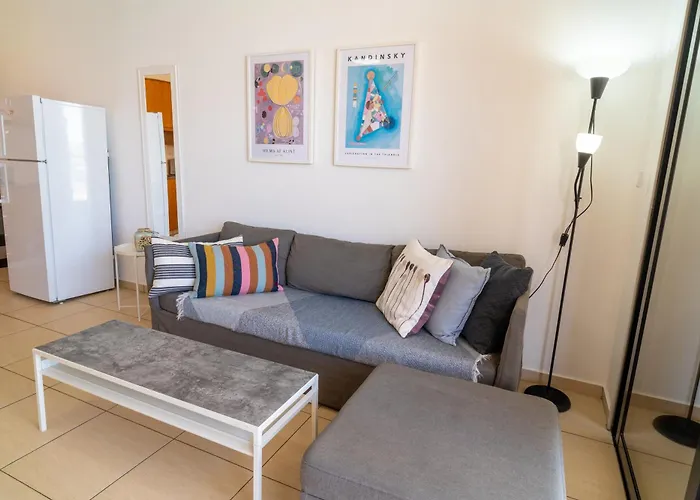 Mirabella Mackenzie 1 Bedroom Flat Near The Sea Larnaca